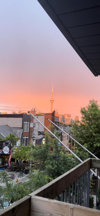 A Pousada Samesun Toronto Exterior foto